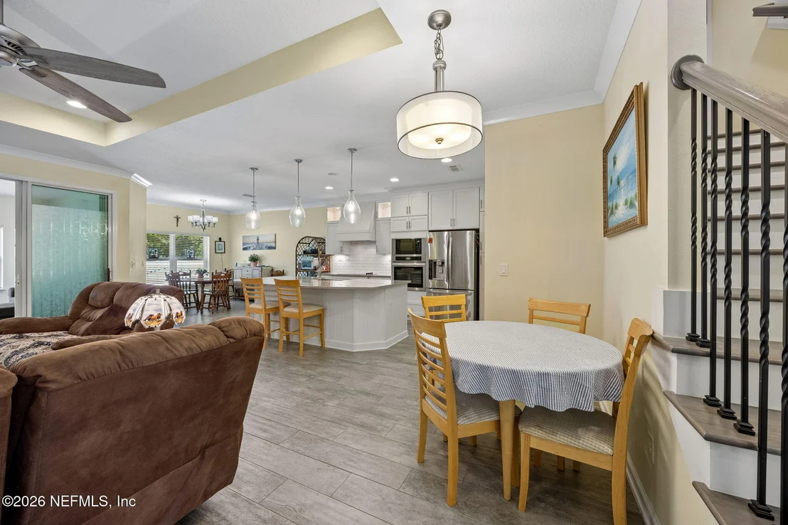 Photo of 96017 BREEZEWAY Court