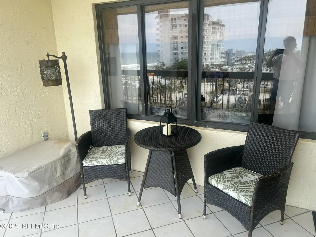 Photo of Unit 4B at 1513 OCEAN SHORE Boulevard