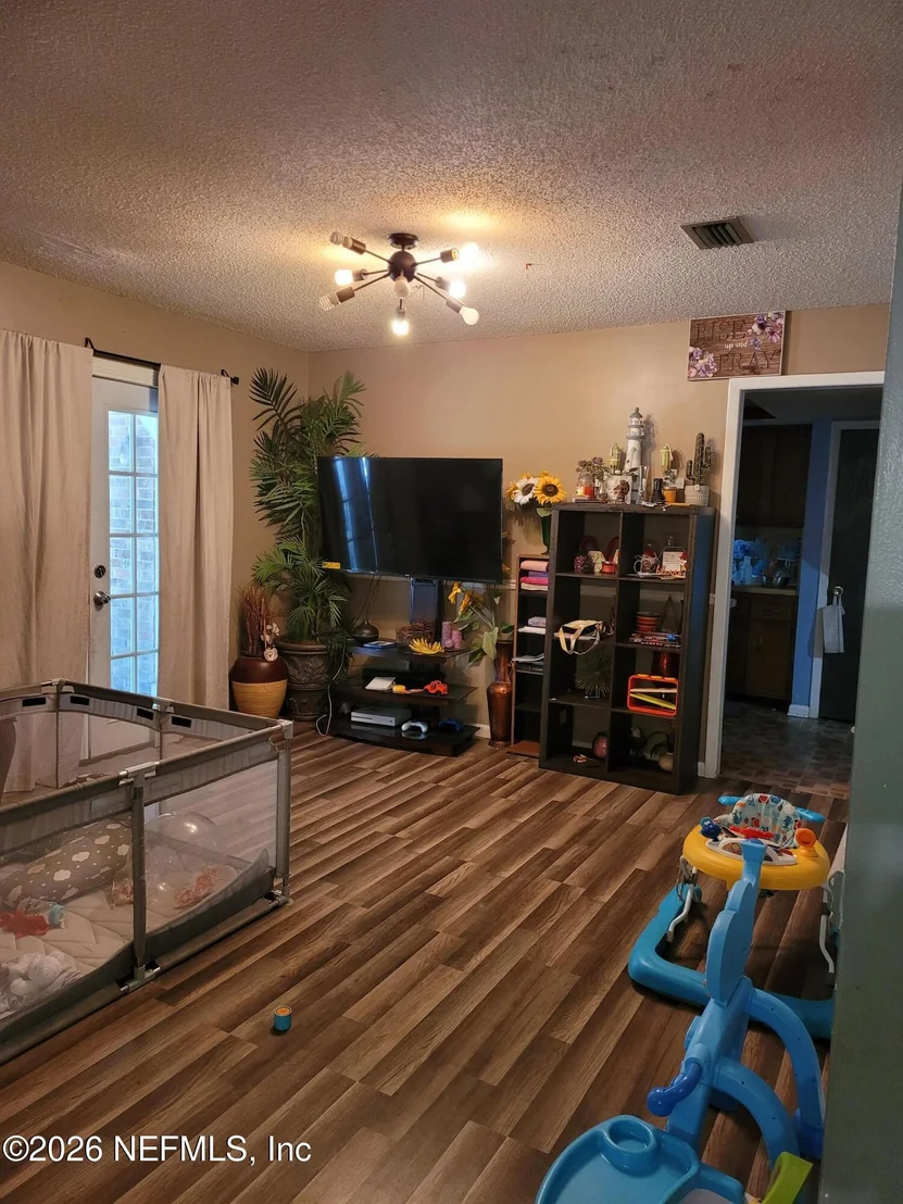 Photo of 2700 CONNIE Circle