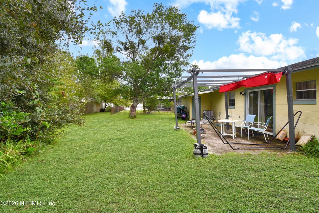 Photo of 216 ESTANCIA Street
