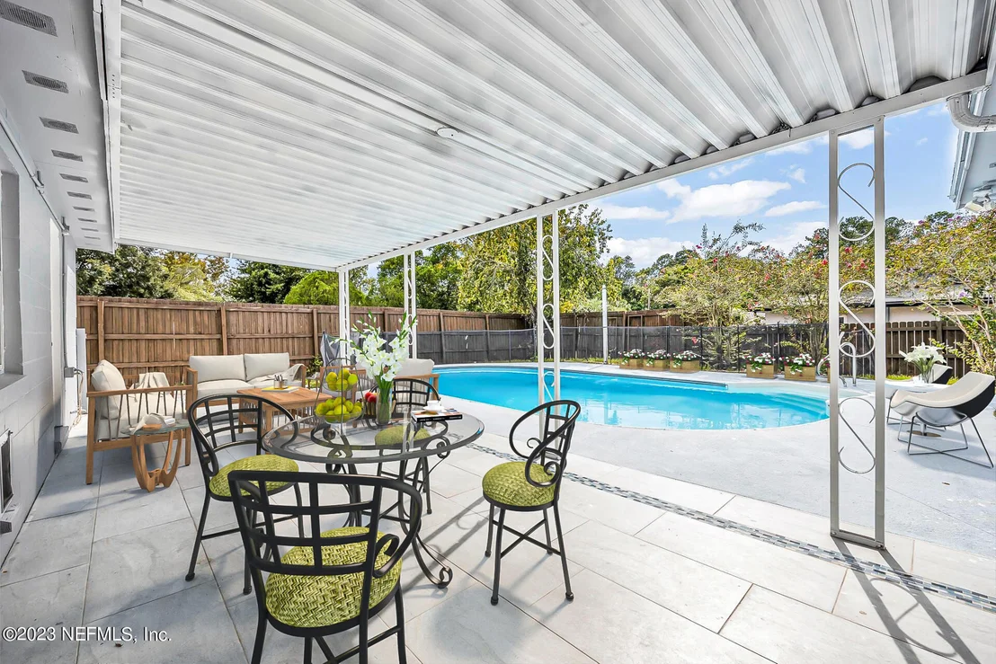 Photo of 6096 CHECKMATE Lane
