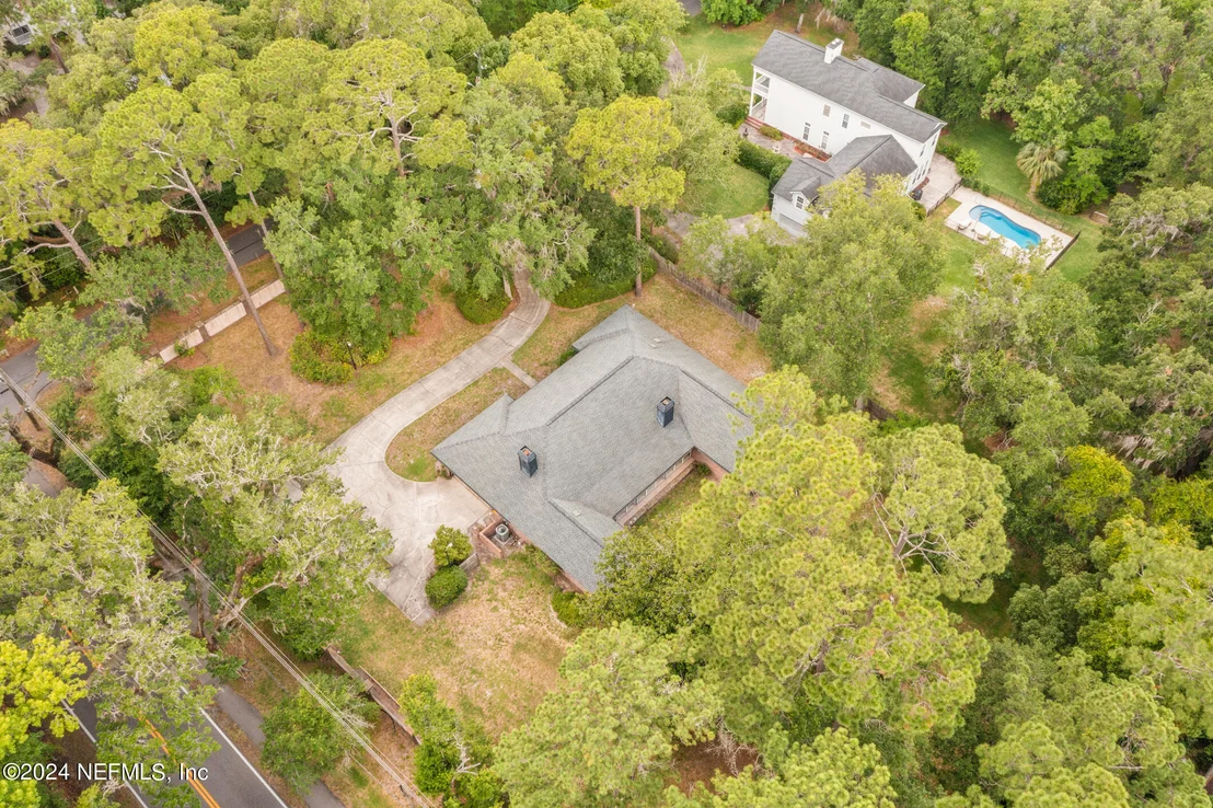 Photo of 11926 MANDARIN Road