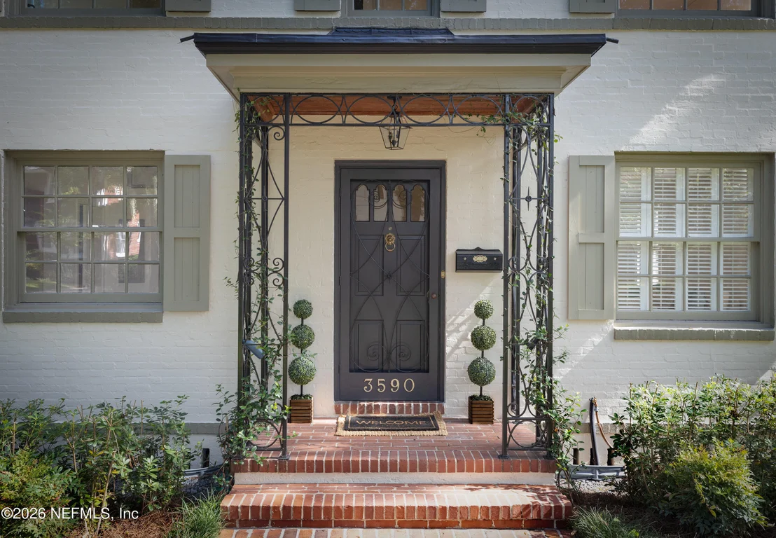Photo of 3590 HEDRICK Street