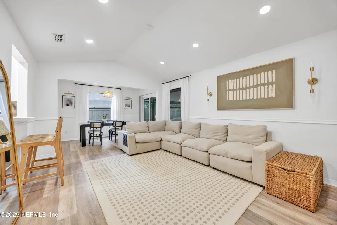 Photo of 3649 LUMBERJACK Way