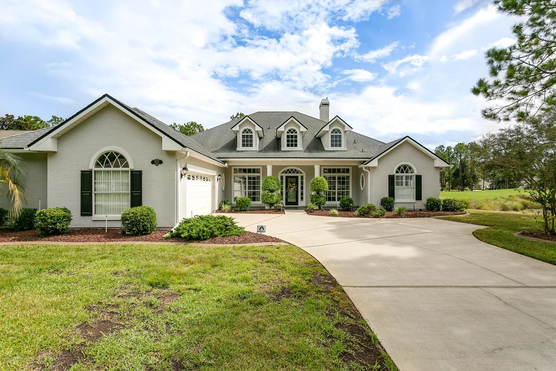 Photo of 1925 LYNDHURST Drive