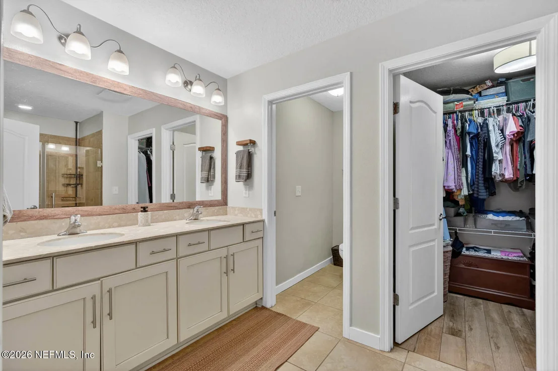 Photo of 430 SAMARA LAKES Parkway