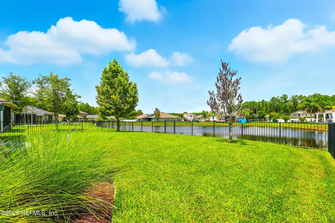 Photo of 329 SHETLAND Drive