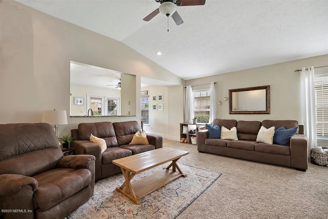 Photo of 132 STRAW POND Way