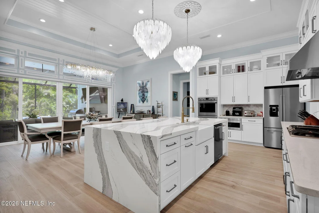 Photo of 375 SEAGROVE Drive