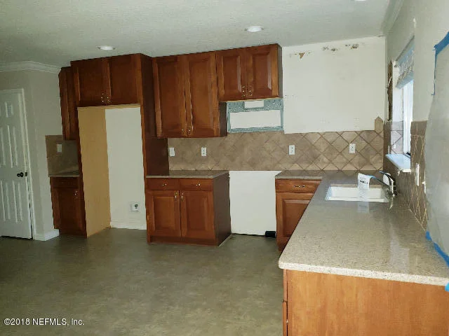 Photo of 324 BOSTWICK Circle