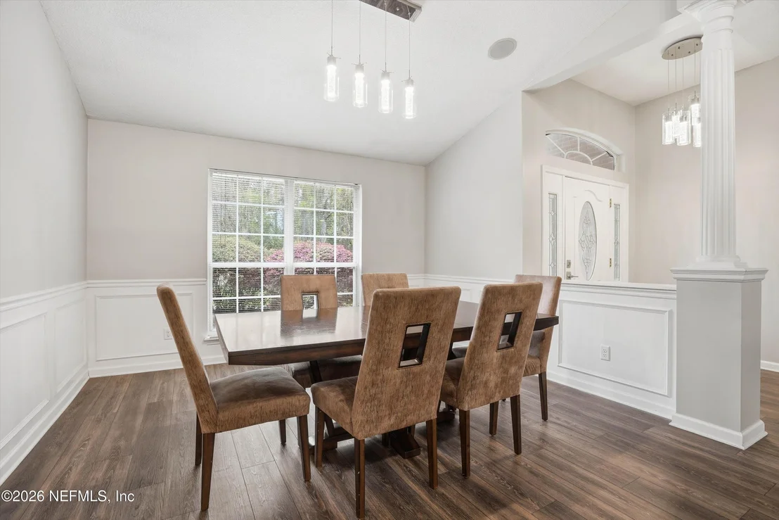 Photo of 14520 BRADDOCK Road
