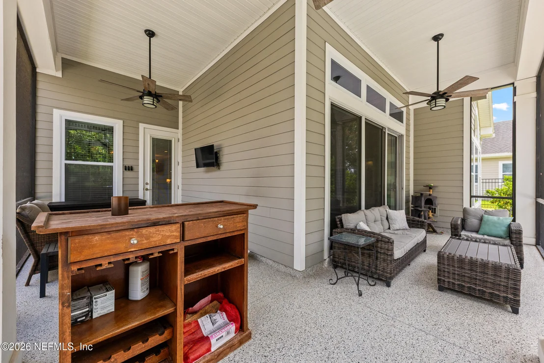 Photo of 41 PALISADE Drive
