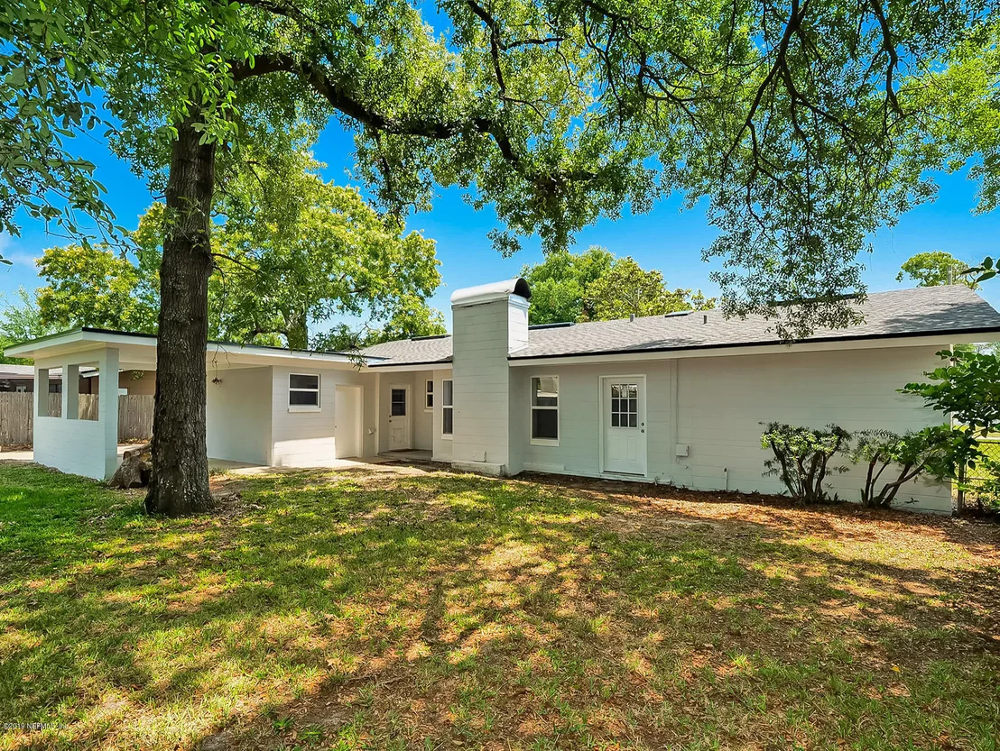 Photo of 3912 EDIDIN Drive