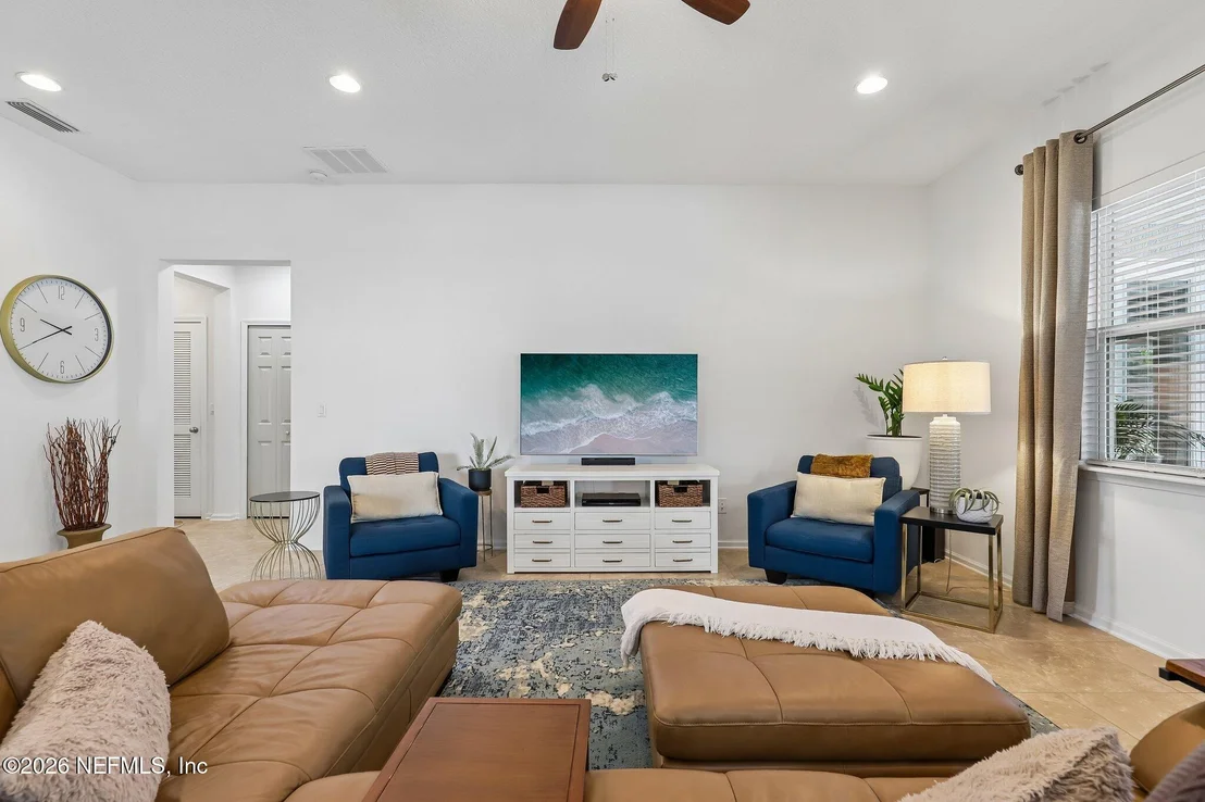 Photo of 448 PINE EAGLE Drive
