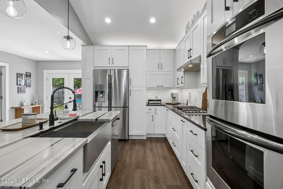 Photo of 1728 MAYVIEW Road