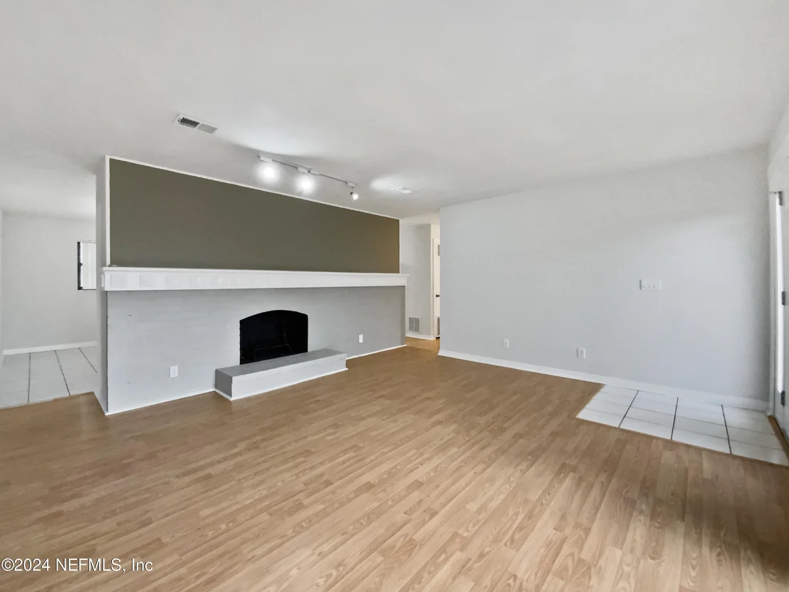 Photo of 2524 WOOLERY Drive