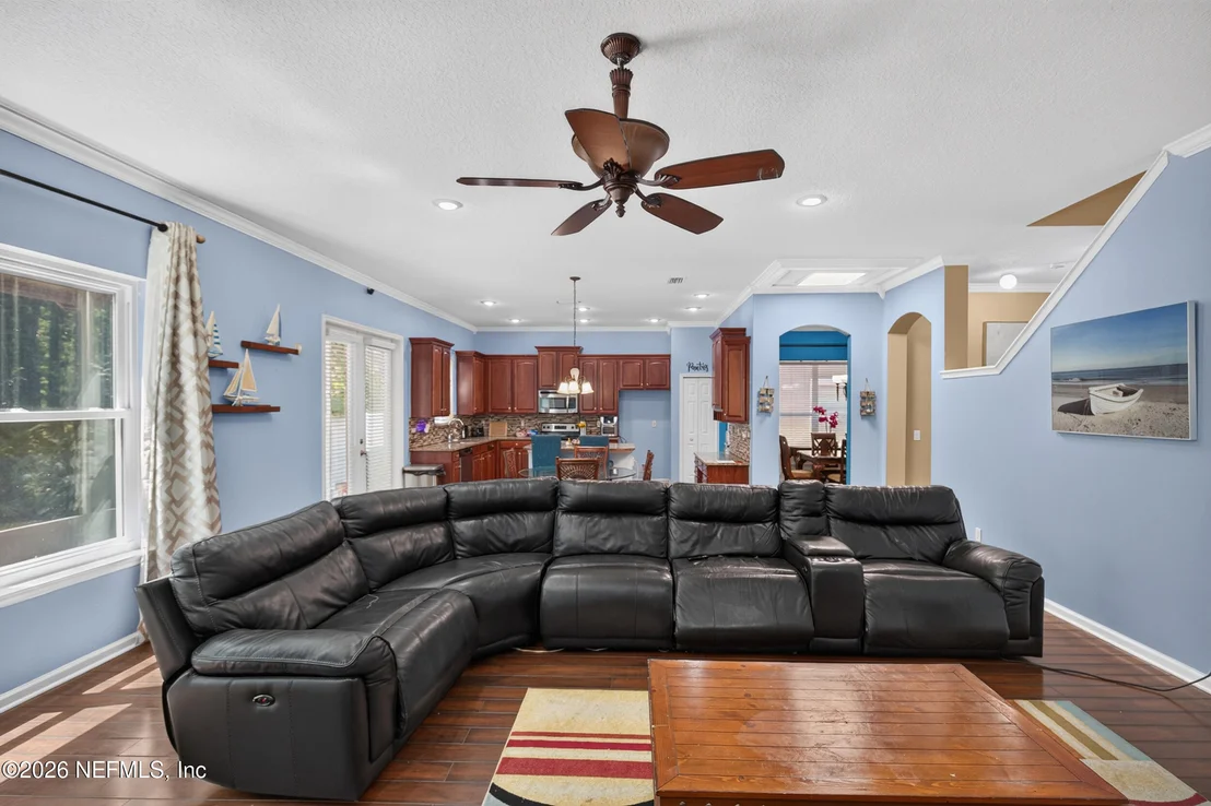 Photo of 616 CANDLEBARK Drive