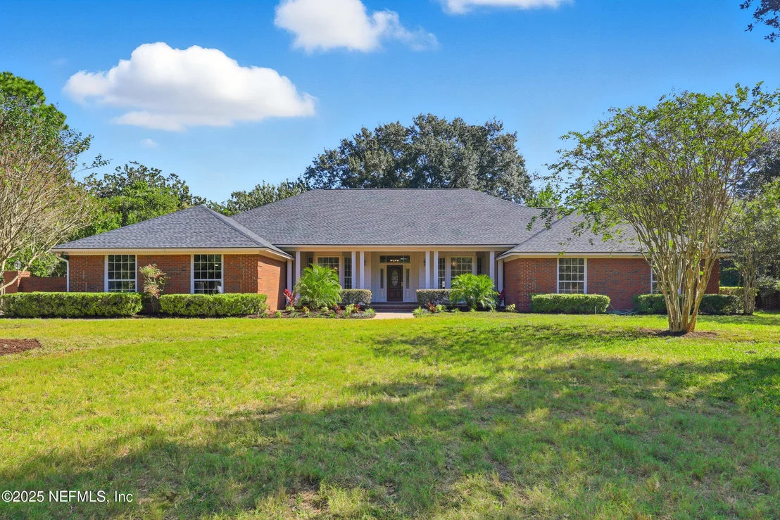 Photo of 8127 MIDDLE FORK Lane