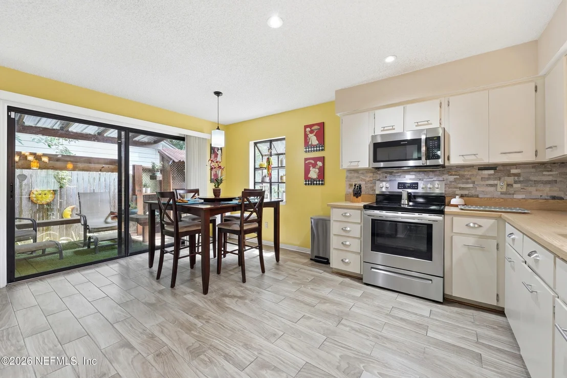 Photo of 5440 SPRING BROOK Road