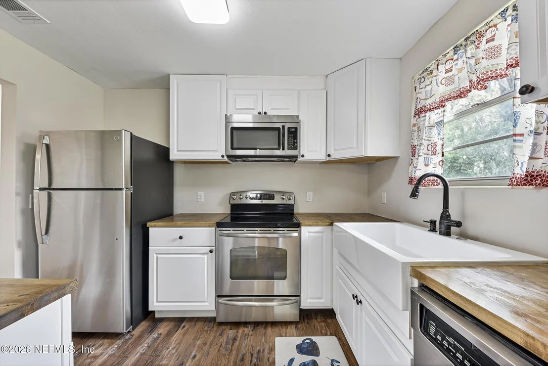 Photo of 4803 AVENT Drive