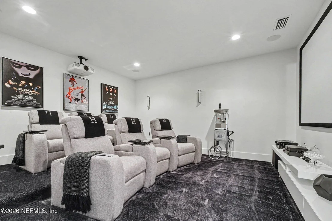 Photo of 133 GREENBRIAR ESTATES Drive