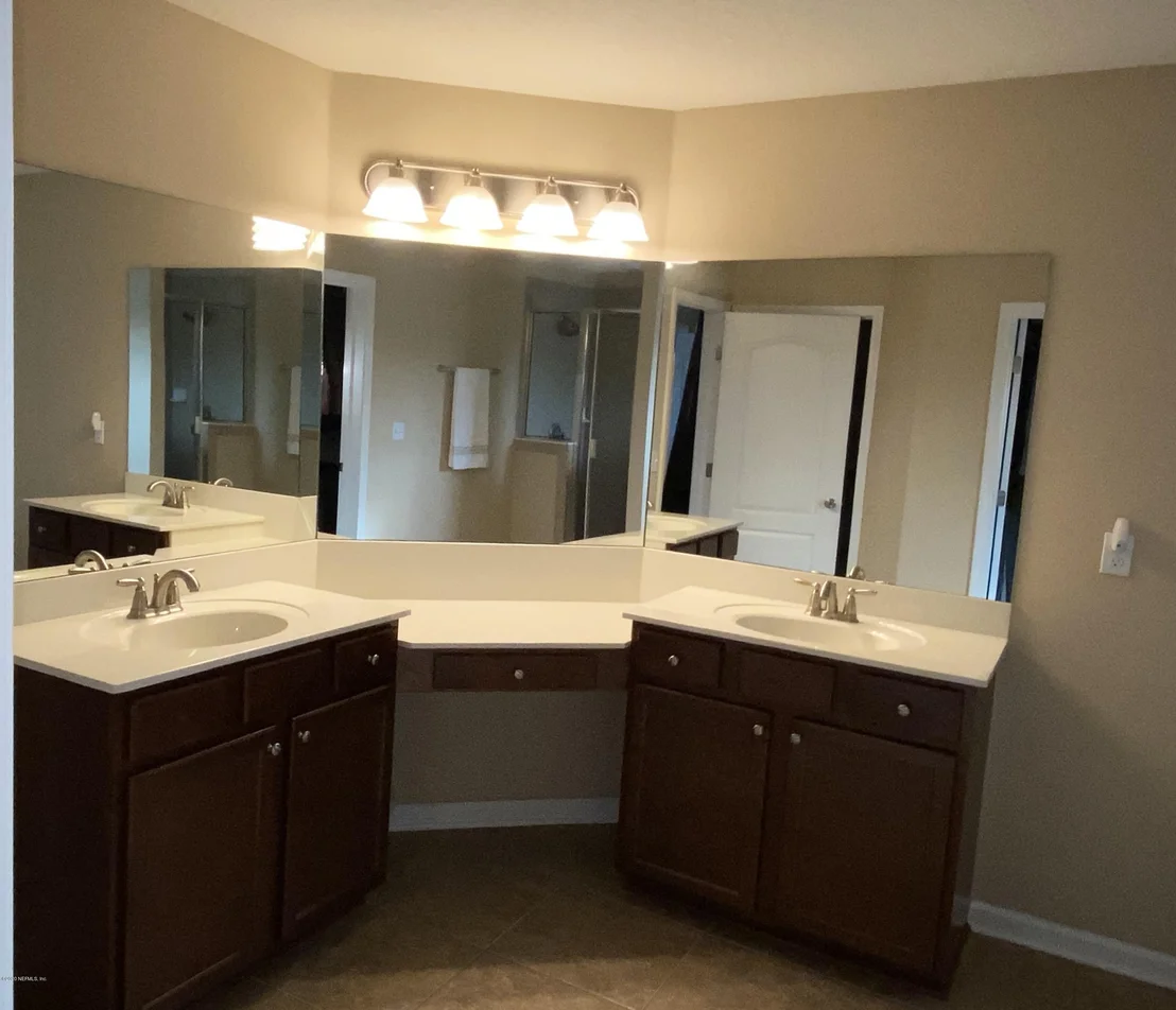 Photo of 200 S BELLAGIO Drive
