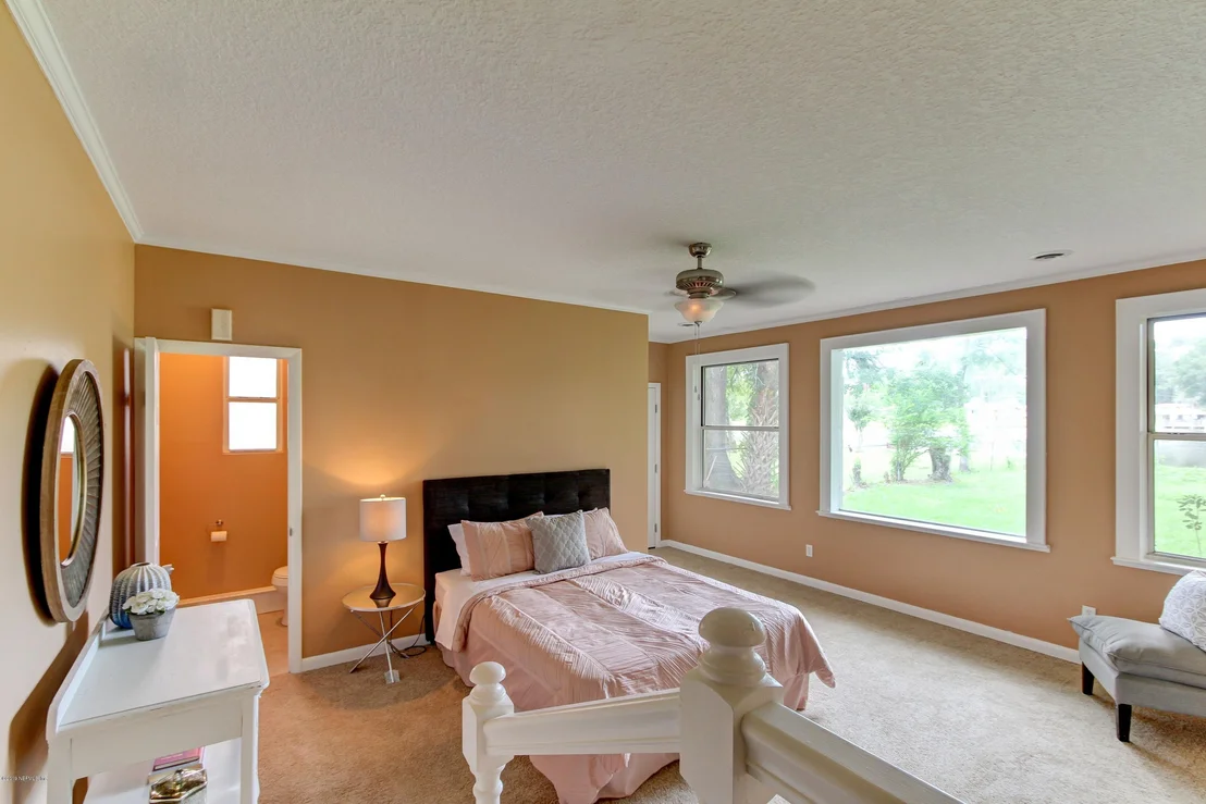 Photo of 7462 SPINOLA Road