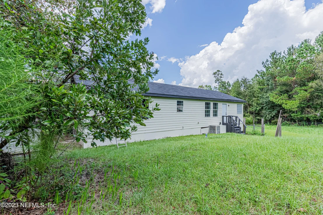 Photo of 5150 CHICORY Circle