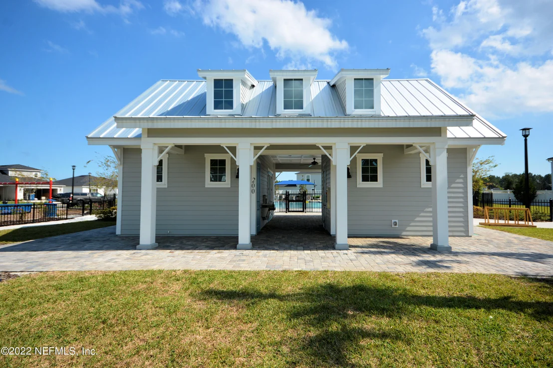 Photo of 38 NEWLAND Court