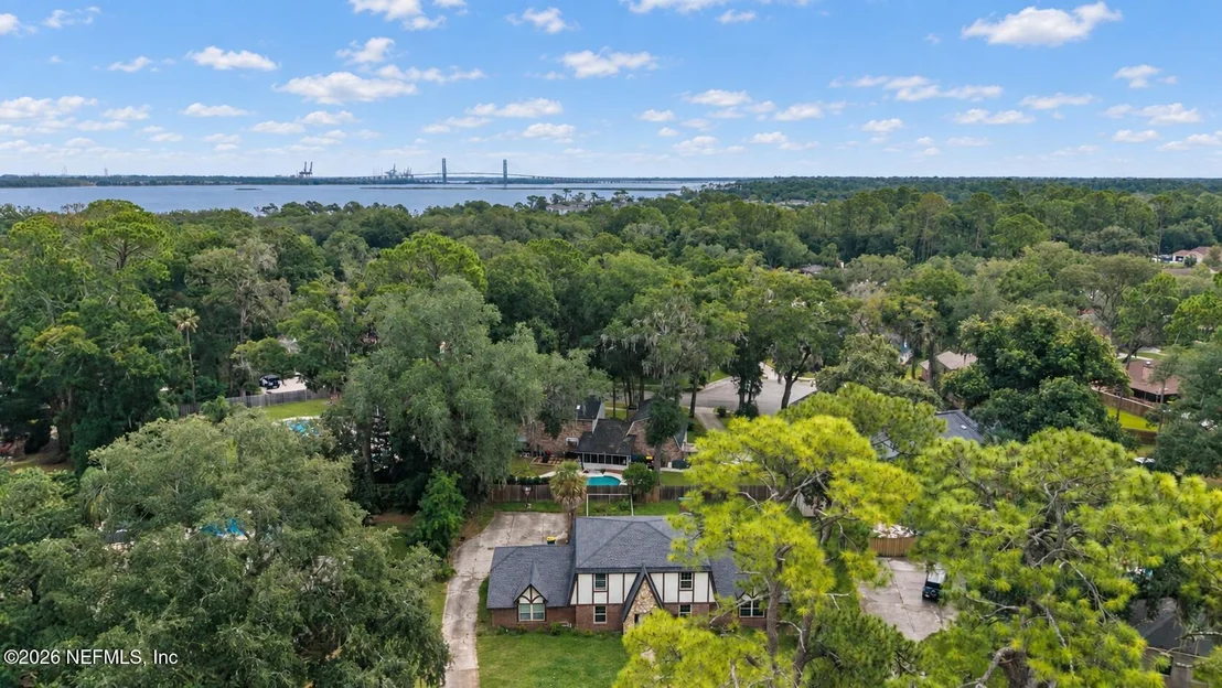 Photo of 4463 RIVER TRAIL Road