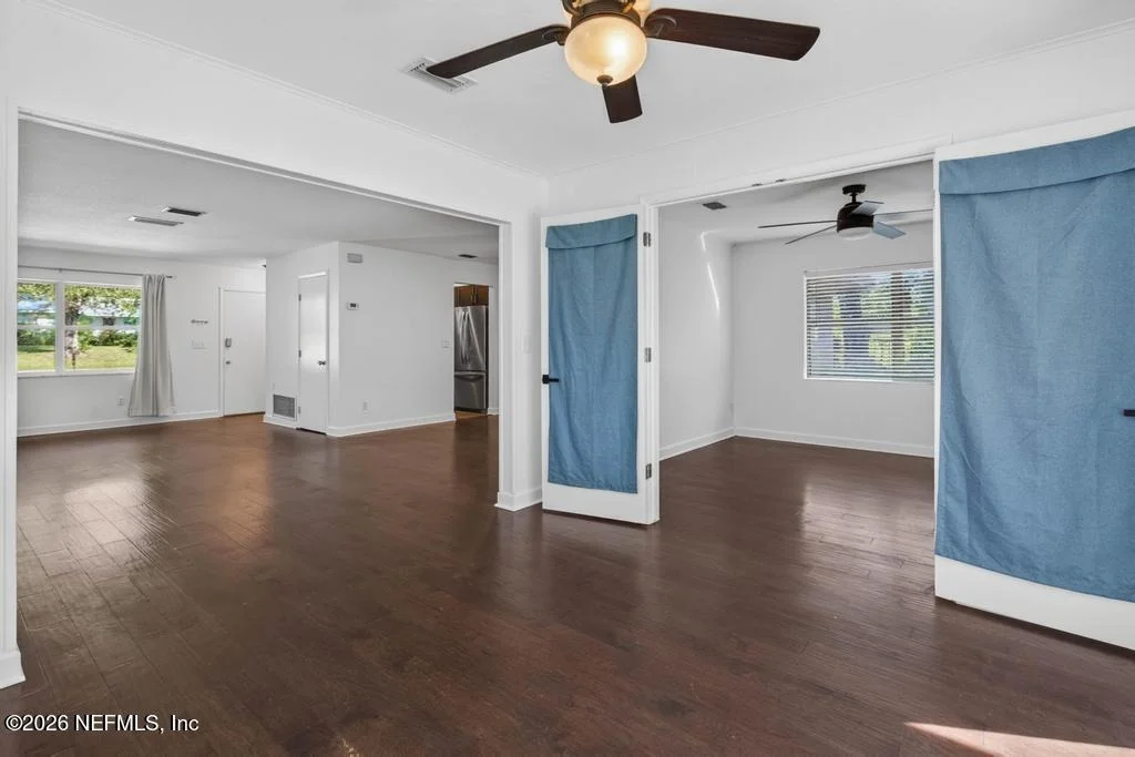Photo of 474 CASUARINA Circle