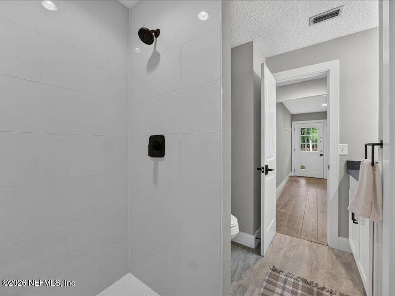 Photo of 1161 WHISPERING PINES Road