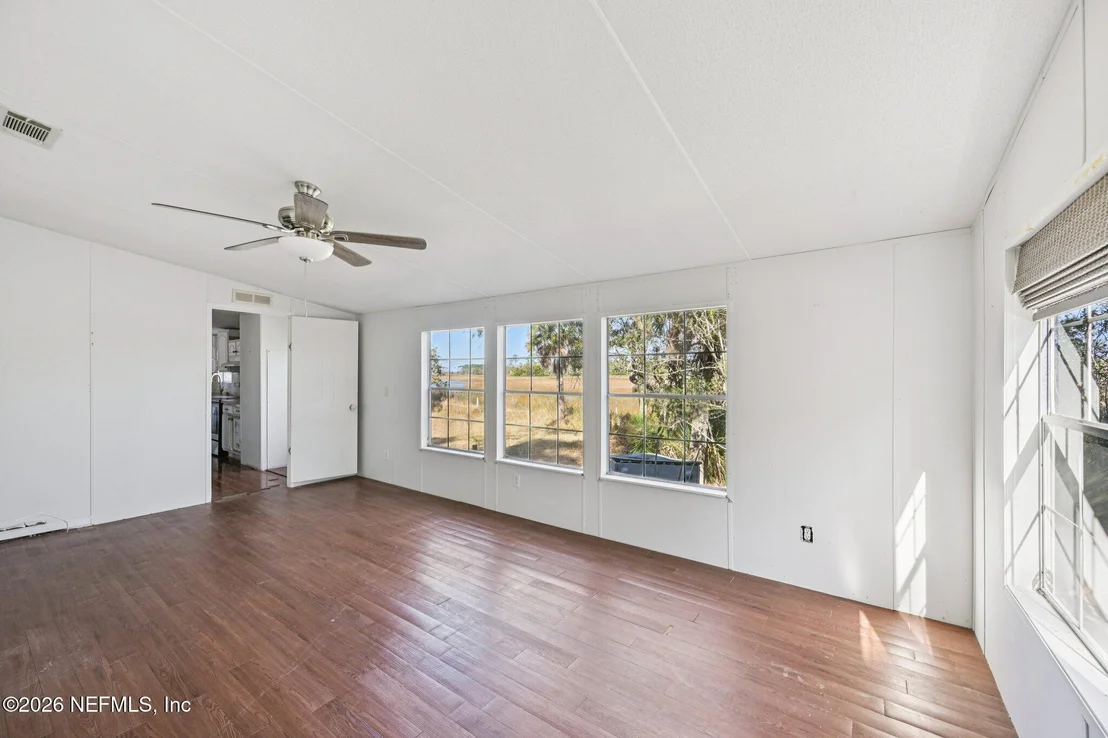 Photo of 500 COOPERS COVE Road