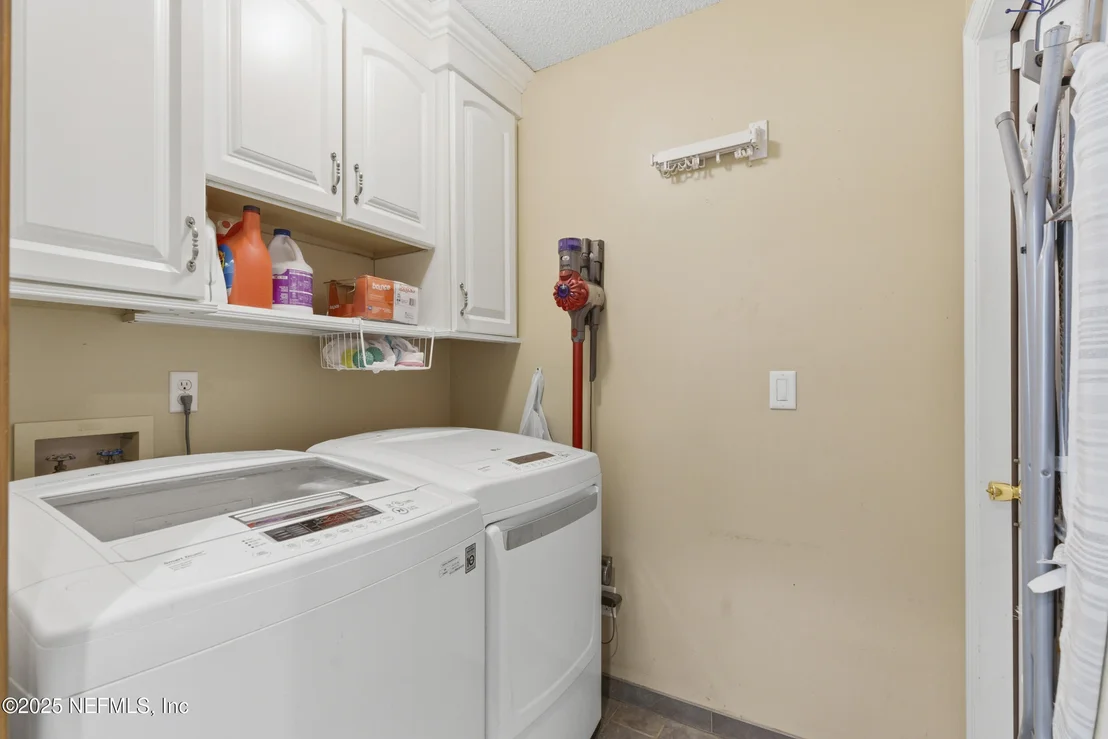 Photo of 1514 MAPLE LEAF Lane
