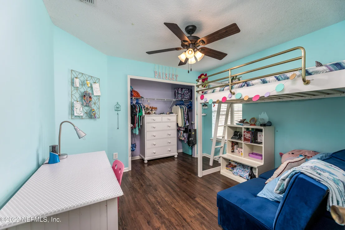 Photo of 132 Southlake Drive