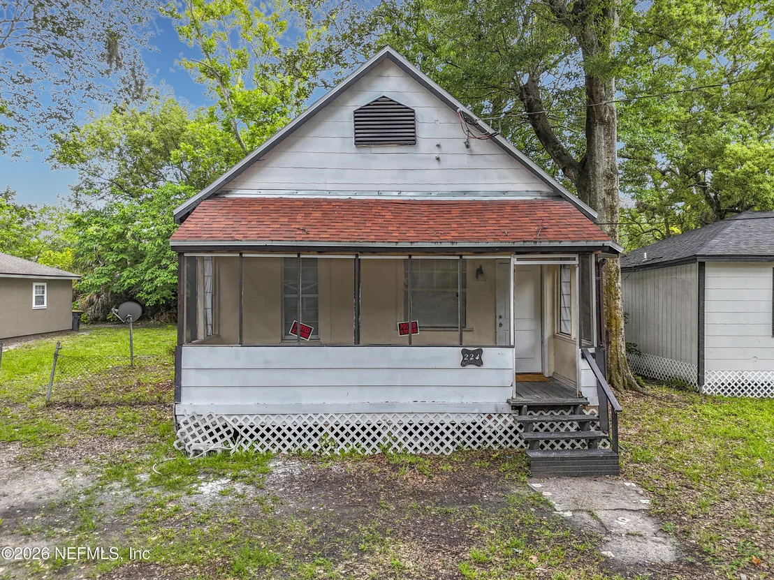 Photo of 224 SPRING Street