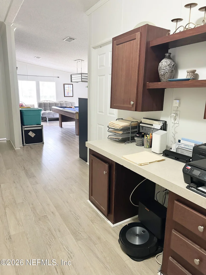 Photo of 116 EARL Avenue