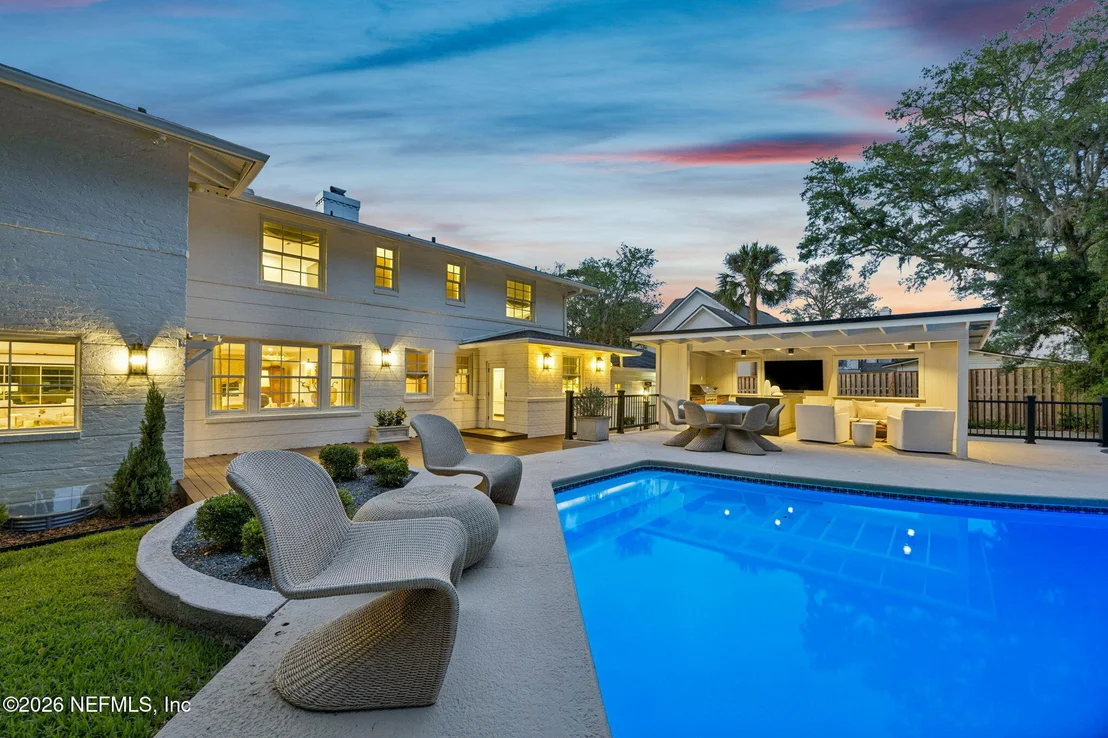Photo of 944 ELDER Lane