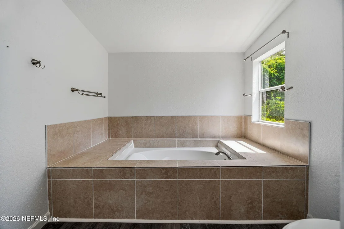 Photo of 2775 LIGHTNING Way
