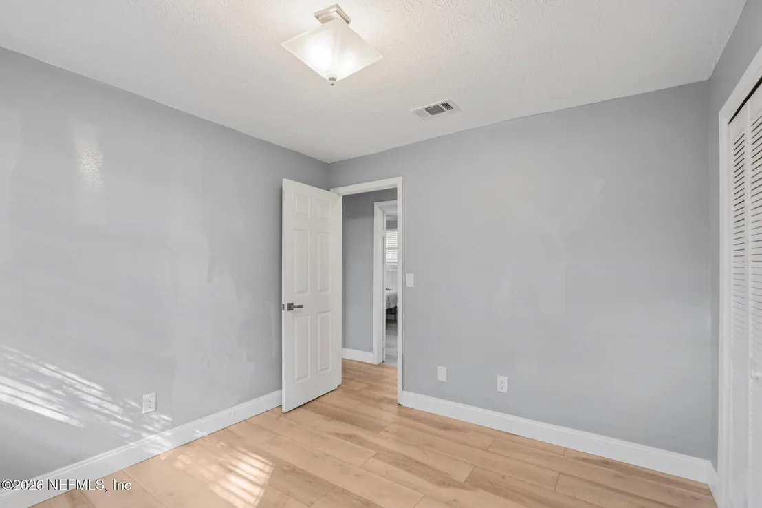 Photo of 5127 SECURITY Lane