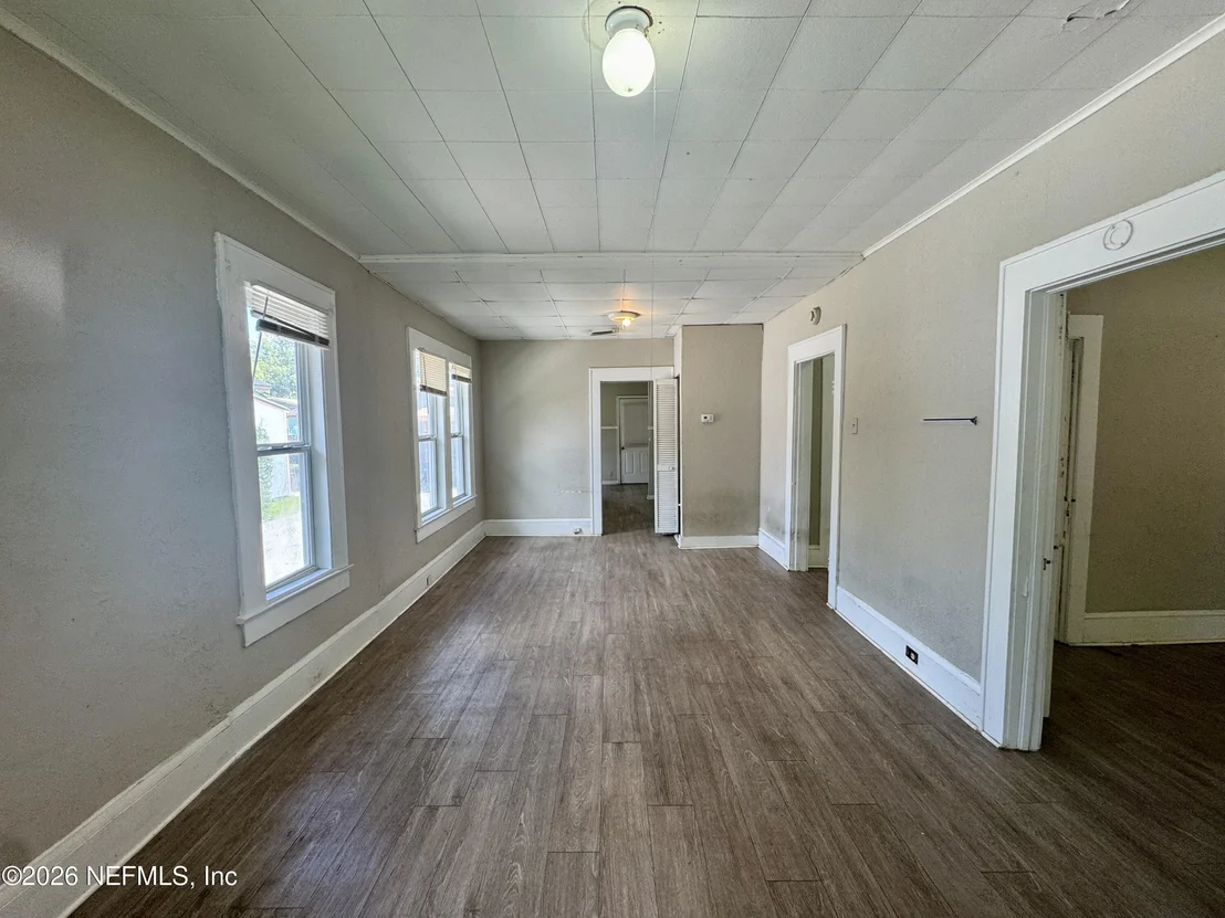 Photo of 2972 DIGNAN Street