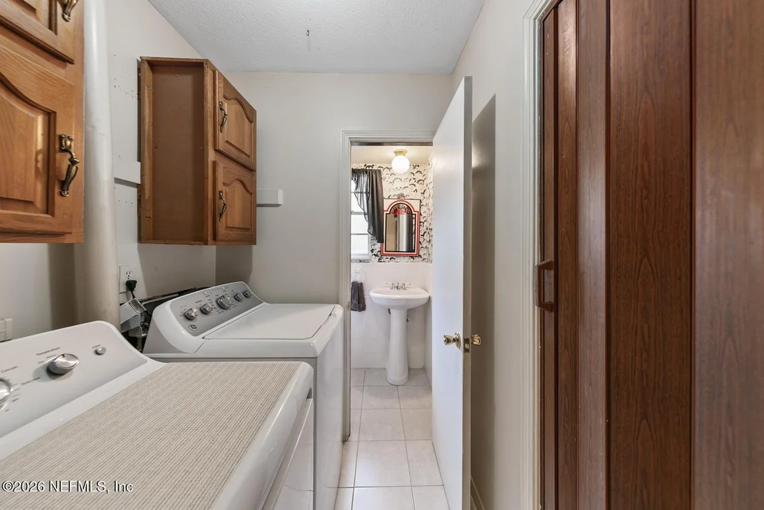 Photo of 4432 HARTMAN Road