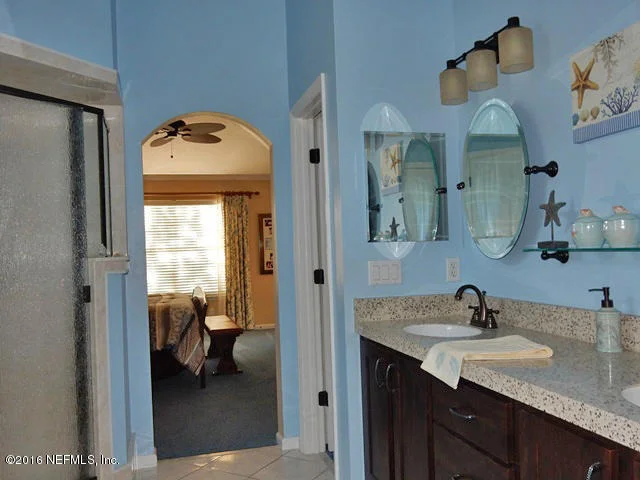 Photo of 305 S ASTER Trace