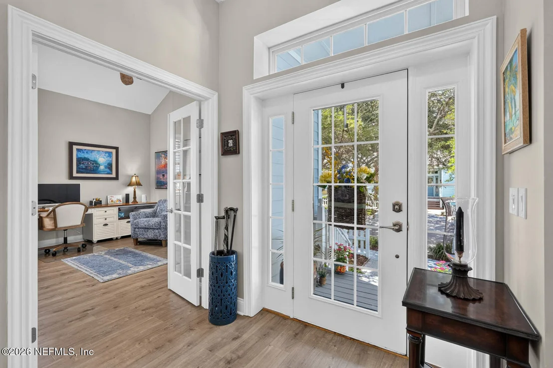 Photo of 136 ISLAND COTTAGE Way