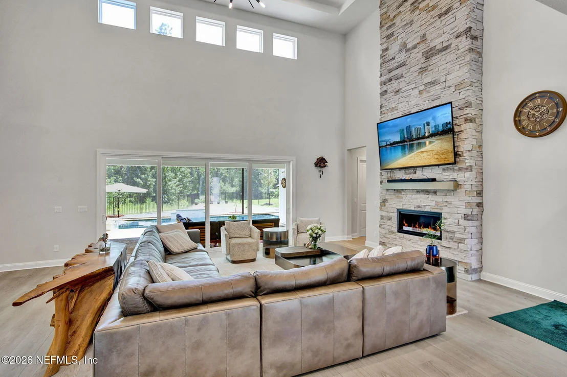 Photo of 236 HERITAGE PINES Way