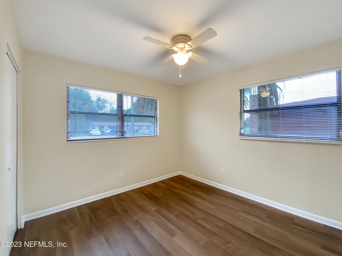Photo of 5040 MCMANUS Drive