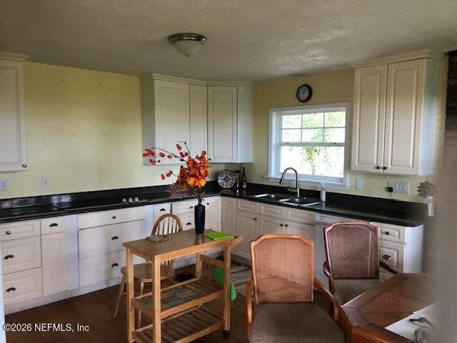 Photo of 97098 PIRATES POINT Road