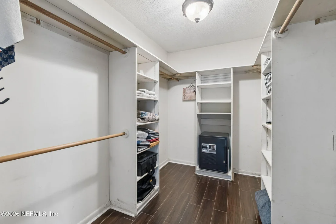 Photo of 1631 ARROWHEAD Trail