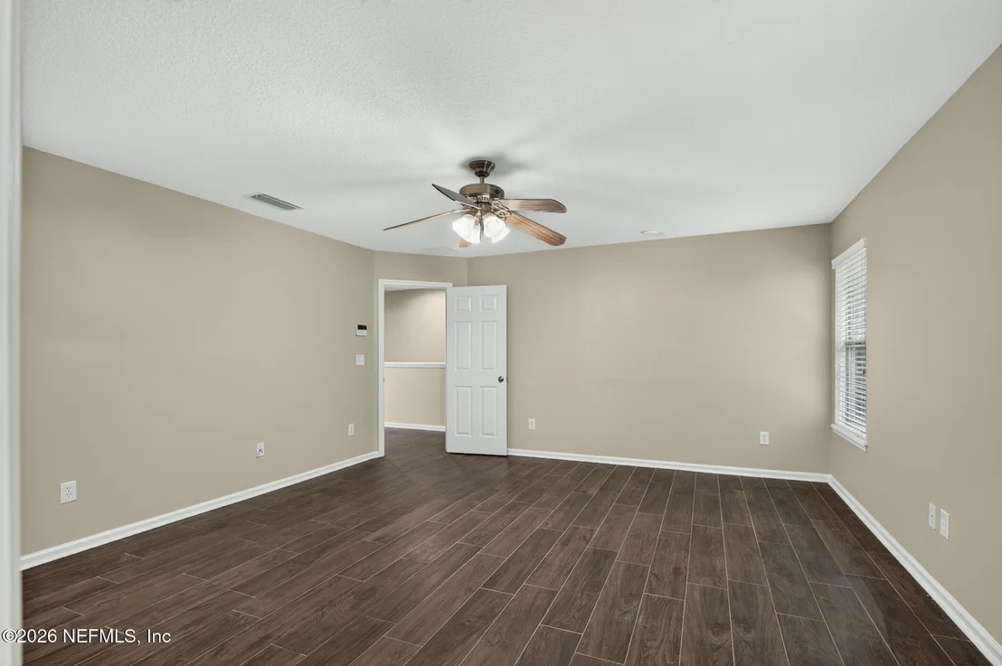 Photo of 1335 IVYHEDGE Avenue