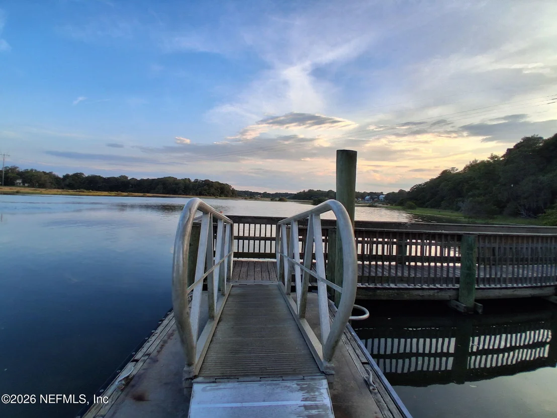 Photo of 320 LOBELIA Road